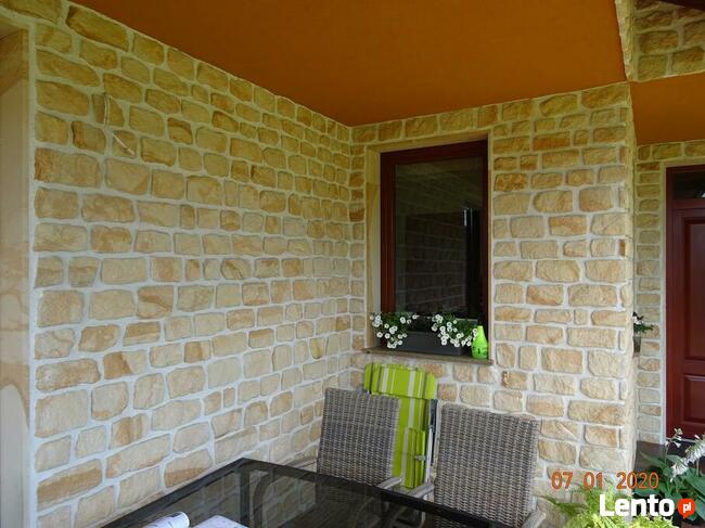 Płytka dekoracyjna kamień na elewację domu