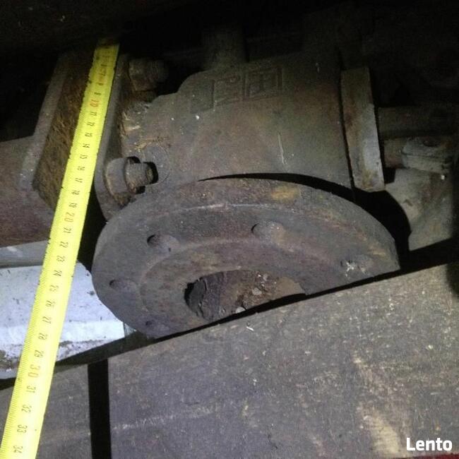 Słupy rury na tablicę ogłoszeniową 3.5 i 4.5m wysokie okazja