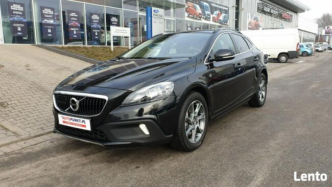 Volvo V40 CROSS COUNTRY 2,0 D2 120 KM Ocean Race