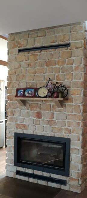 Kamień naturalny piaskowiec na kominek