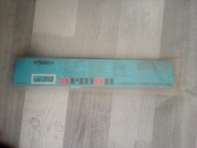 Oddam wycieraczki samochodowe