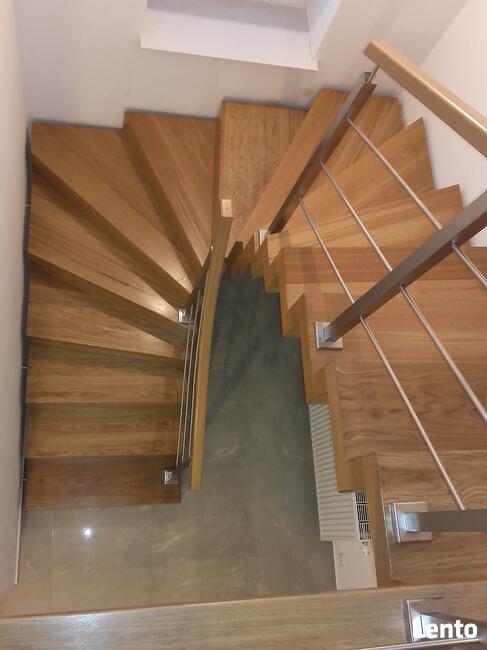 Schody i podłogi z drewna. Legar-stolarstwo