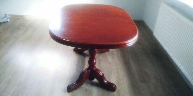 Owalny Stół rozkładany