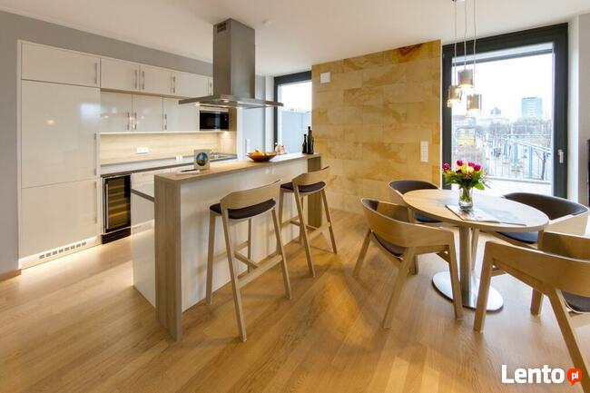 Płyty fasadowe na ściany z kamienia naturalnego