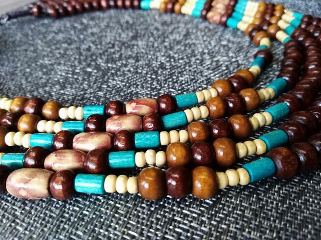 Duży naszyjnik boho etno z drewnianych koralików brąz turkus