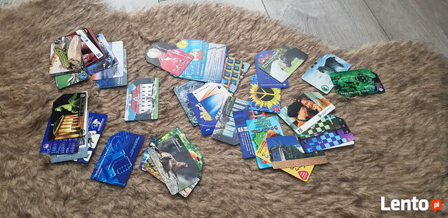 Kolekcjonerski zestaw kart telefonicznych