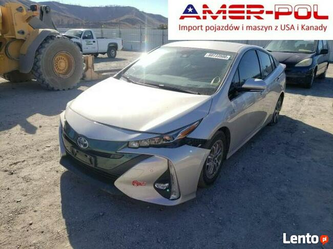Toyota Prius PRIME, 2017, 1.8L, lekko uszkodzony przód