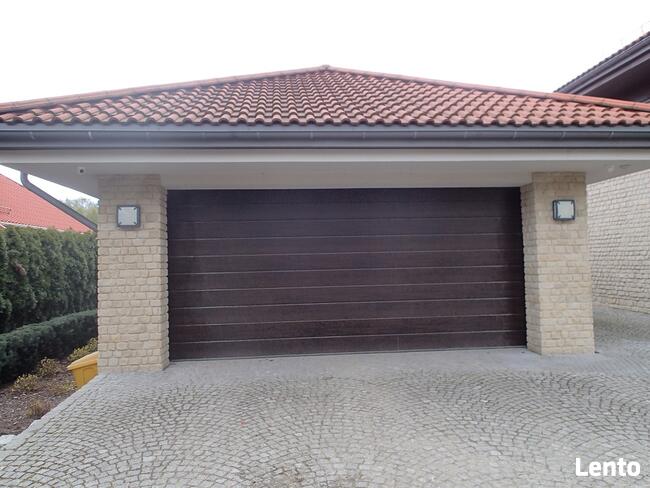 kamień ozdobny na ściany domu w stylu włoskim