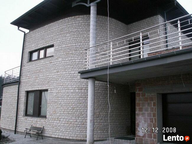 kamień ozdobny na ściany domu w stylu włoskim