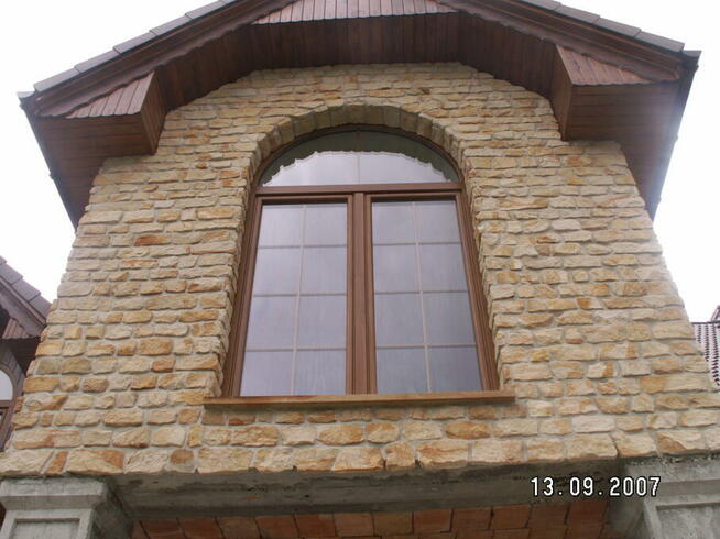 piaskowiec na ścianę