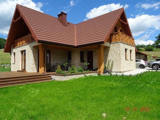 płyty kamienne na ścianę