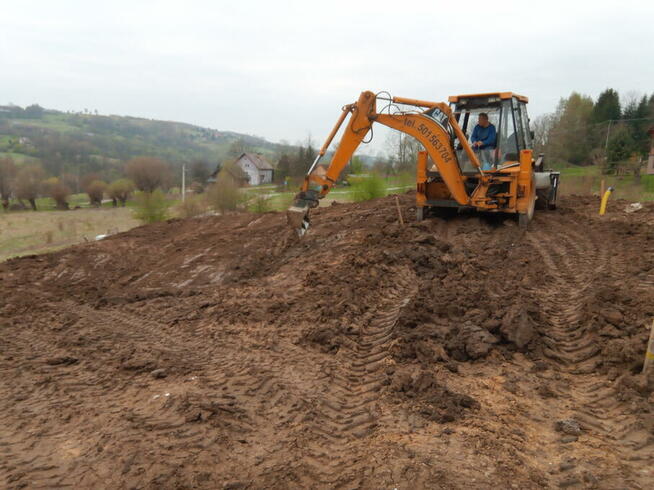 Niwelacja terenu, odwodnienia, drenaże, zbiorniki na deszcz