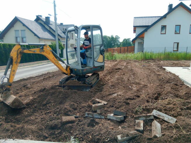 Niwelacja terenu, odwodnienia, drenaże, zbiorniki na deszcz