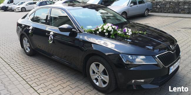 samochód na wesele, auto do ślubu i do rozwożenia gości, DJ
