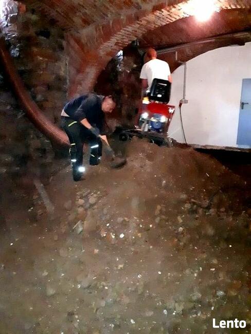 Nowa Minikoparka Elektryczna Springer-E Polski producent