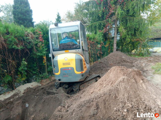 Niwelacja terenu, odwodnienia, drenaże, zbiorniki na deszcz