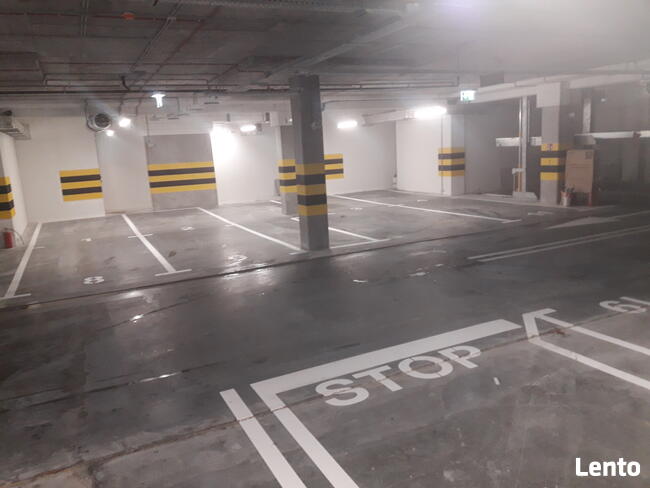 oznakowanie poziome, malowanie linii miejsc parkingowych