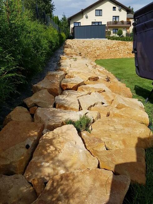 Murki ozdobne w ogrodzie