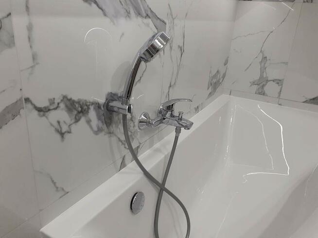 Płytki łazienkowe marmur biały Collonata 60x60