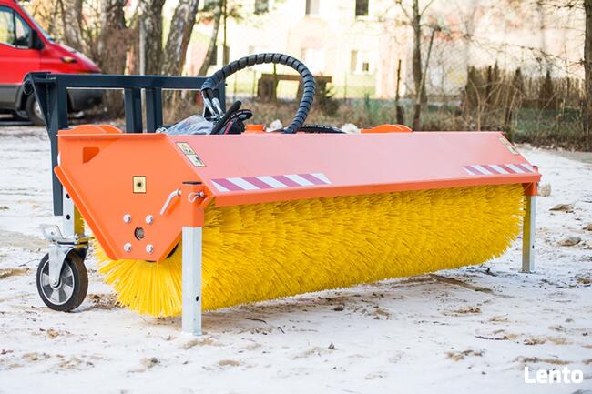 Zamiatarka szczotkowa, odśnieżarka, obmiatarka ZE 120-200 cm