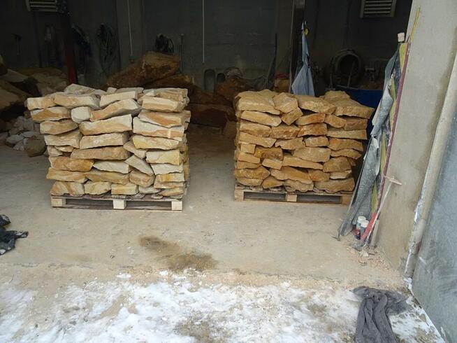 Murki ozdobne w ogrodzie