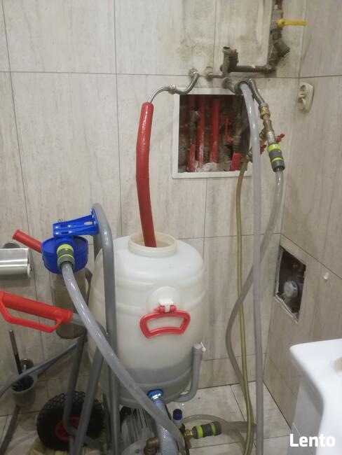 odpowietrzenie podłogówki grzejników płukanie szlamu z insta