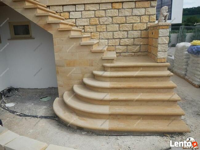 Schody kamienne bloki piaskowca schody z bloków piaskowca