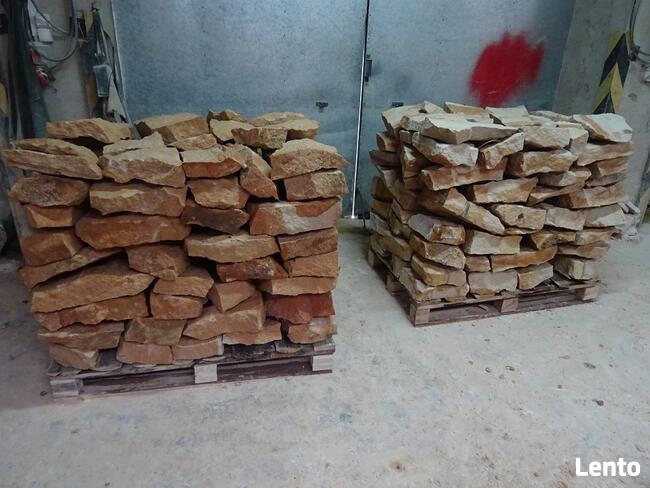 płaski naturalny żółty kamień ogrodowy