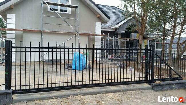 Balustrady, ogrodzenia, bramy