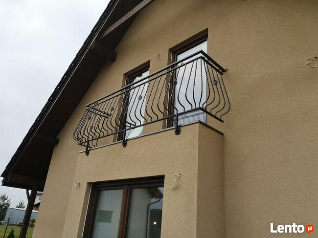 Balustrady, ogrodzenia, bramy