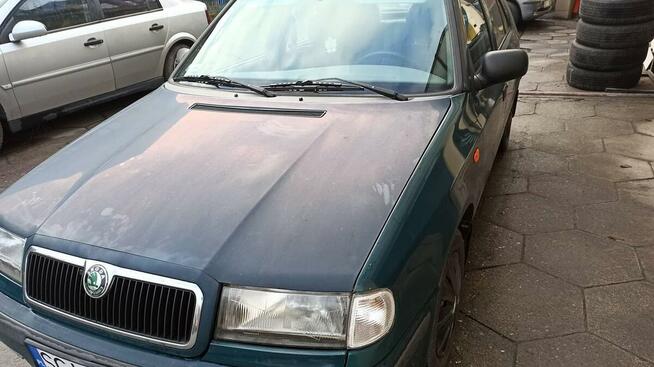 Czyszczenie samochodów, polerowanie lamp, lakieru