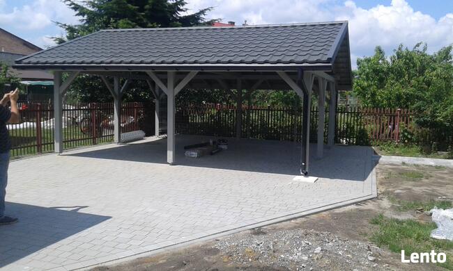 Wynajem i obsługa atrakcji plenerowych, dmuchańce, karuzele.