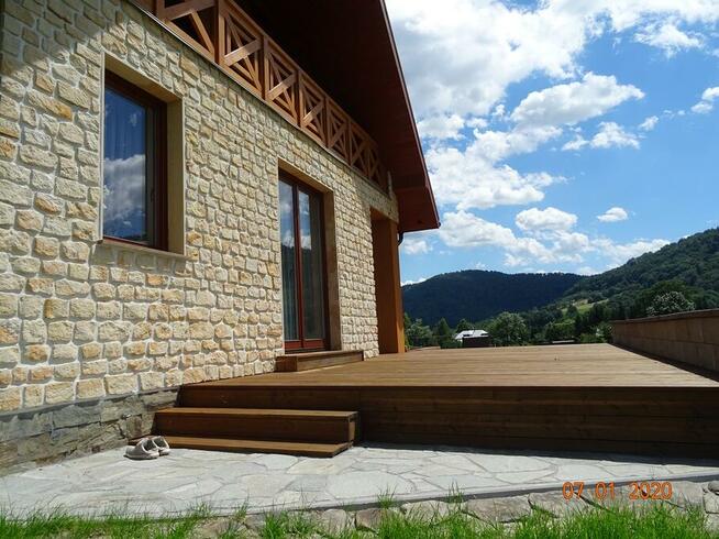 Kamień ścienny naturalny piaskowiec dekoracyjny elewacyjny