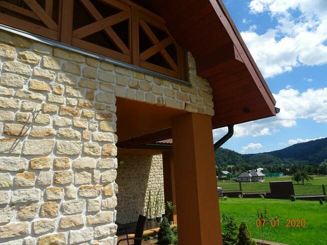 Kamień ścienny naturalny piaskowiec dekoracyjny elewacyjny