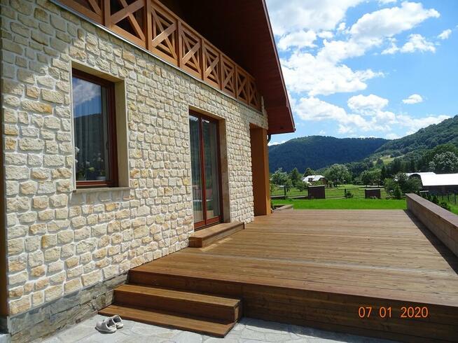 Kamień ścienny naturalny piaskowiec dekoracyjny elewacyjny