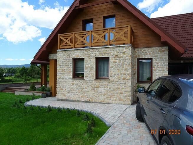 płytki w kształcie starej cegły