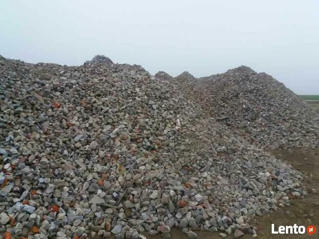 budowa domu obsługa, fundamenty piach, piasek, wykopy