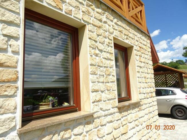 Kamień ścienny naturalny piaskowiec dekoracyjny elewacyjny