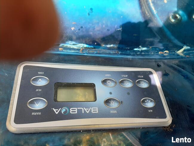 MONTAŻ I NAPRAWA WANIEN Z HYDROMASAŻEM