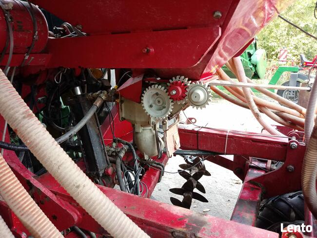 sprzedam agregat uprawowo-siewny