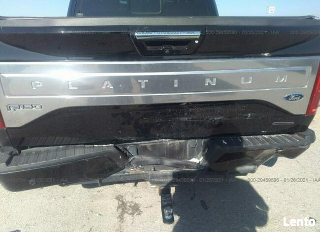 Ford F150 2016, 5.0L, 4x4, uszkodzony tył