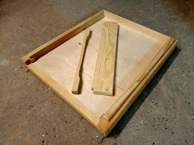 Wręgi drewniane do uli Wlkp - 10 ramkowych OCIEPLENIE 30 mm