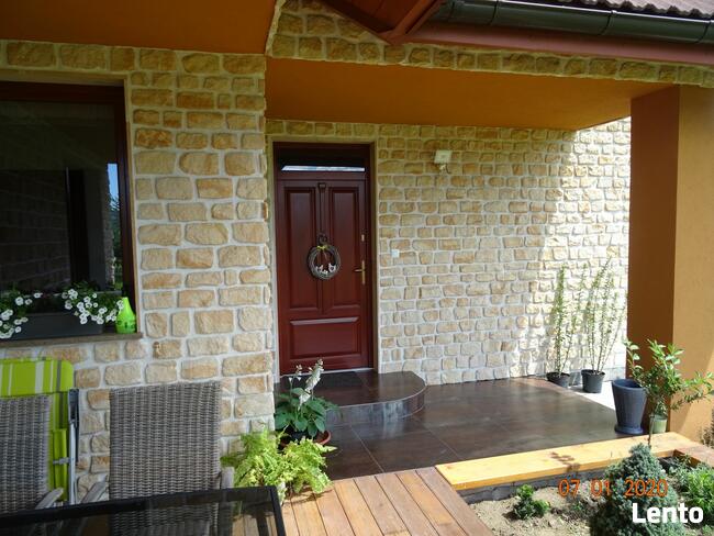 kamień na ściany w stylu prowansalskim