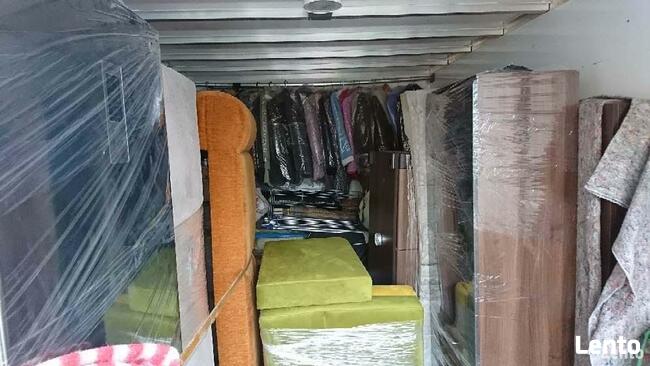 Przeprowadzki meblowozem z windą lub mniejszymi samochodami