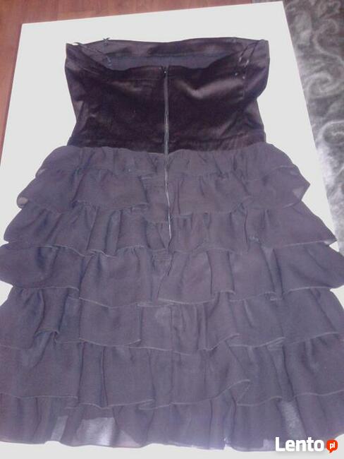 Odsprzedam sukienki rozmiar 38