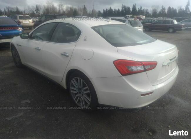 Maserati Ghibli 2017, 3.0L, lekko uszkodzony przód