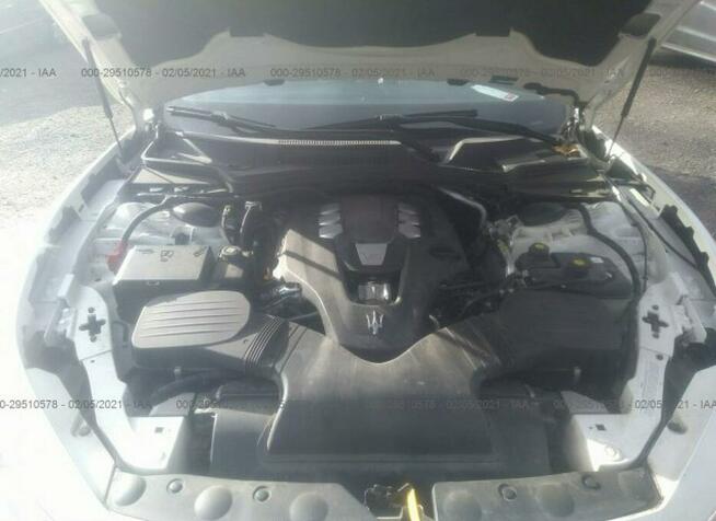 Maserati Ghibli 2017, 3.0L, lekko uszkodzony przód