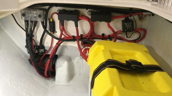 Elektryka jachtowa-Serwis