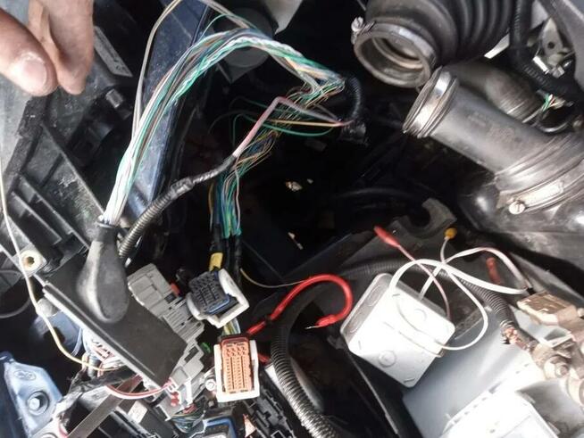 Elektryk samochodowy naprawa elektroniki Opole Wrocław elekt