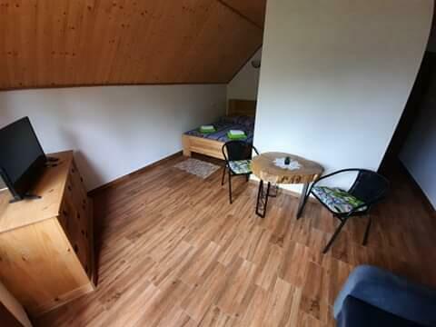 OSADA MODRZEWIOWE WZGÓRZE